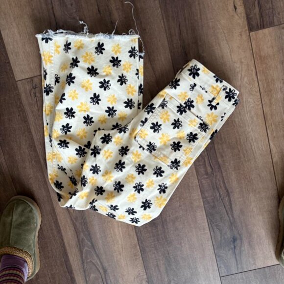 Zara Yellow And Black Floral - Picture 3 of 3